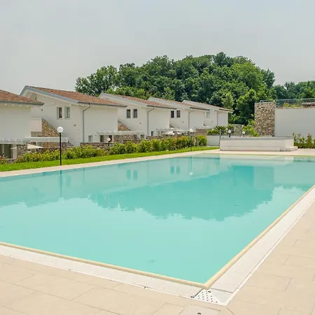 Apartment Il Vento Del Nord - Italian Homing